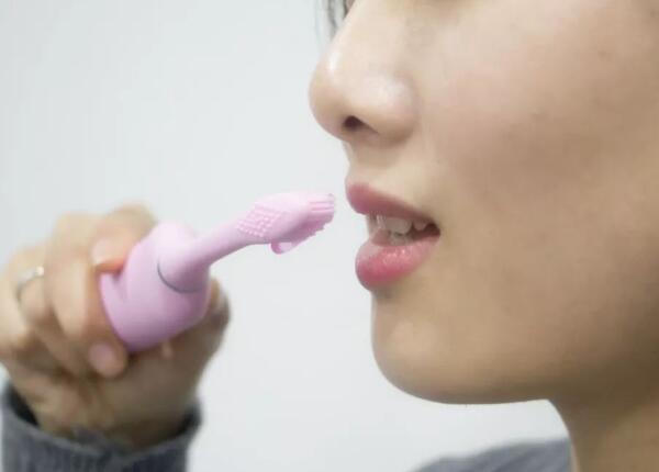 電動牙刷使用 電動牙刷發霉