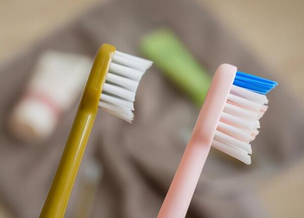 電動牙刷刷頭沒有細(xì)毛 電動牙刷刷頭沒有細(xì)毛